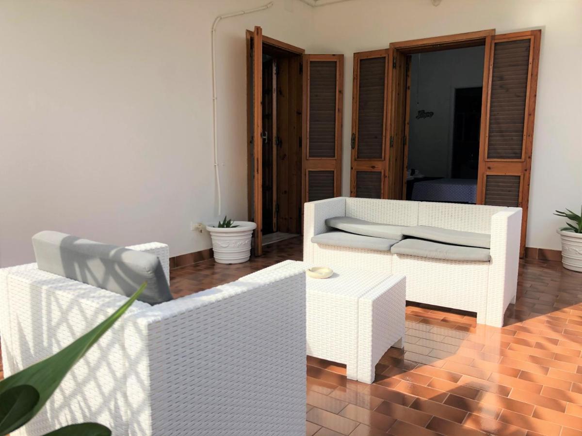 B&B Il Villino Torre Dell'Orso Luaran gambar