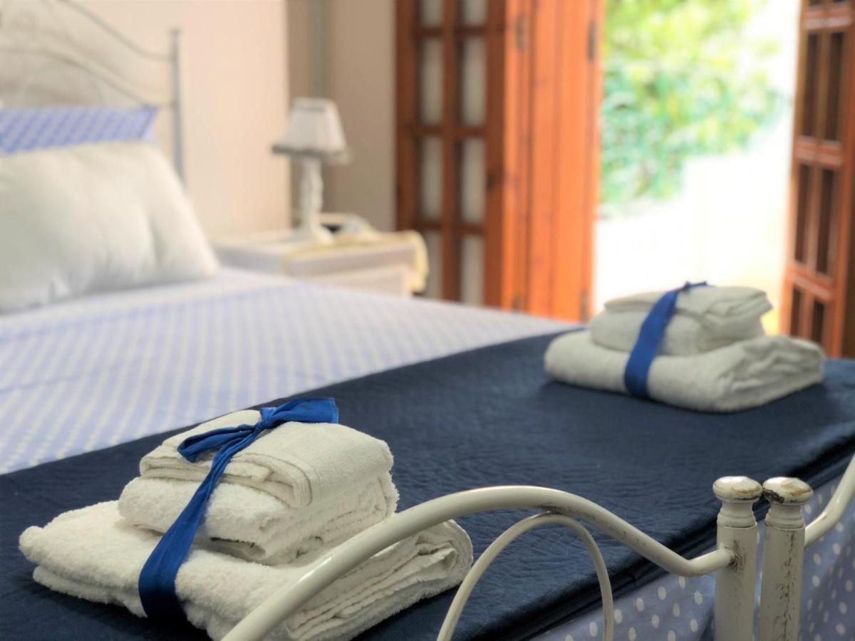 B&B Il Villino Torre Dell'Orso Luaran gambar