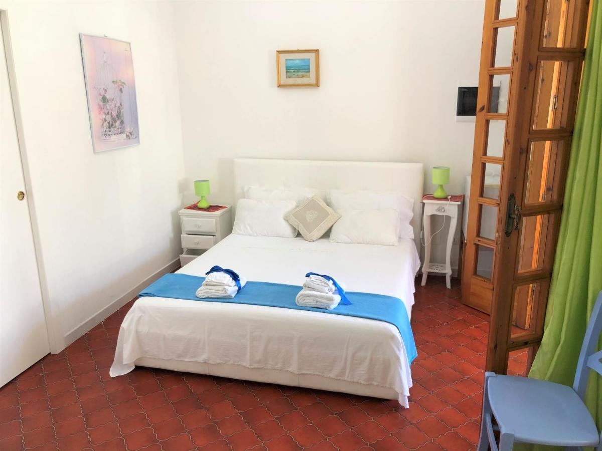 B&B Il Villino Torre Dell'Orso Luaran gambar