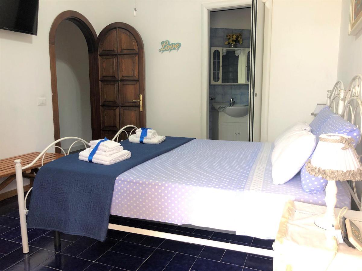 B&B Il Villino Torre Dell'Orso Luaran gambar